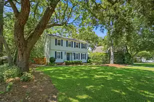 1249 Dearsley Ct, Mount Pleasant, SC 29464 - Photo 4