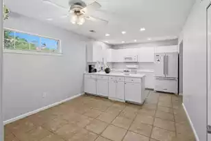 4897 Habersham Ln, Summerville, SC 29485 - Photo 16