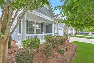 2018 Redback Dr, Summerville, SC 29483 - Photo 4