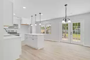 104 General Dennis Dr, Summerville, SC 29486 - Photo 12