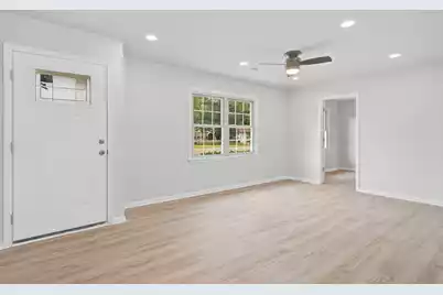 104 General Dennis Drive, Summerville, SC 29486 - Photo 8