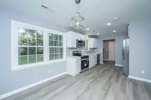 104 Forest Ln, Summerville, SC 29486 - Photo 12