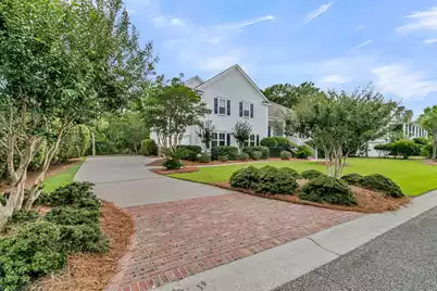 2744 Fountainhead Way, Mount Pleasant, SC 29466 - Photo 6