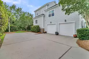2744 Fountainhead Way, Mount Pleasant, SC 29466 - Photo 8