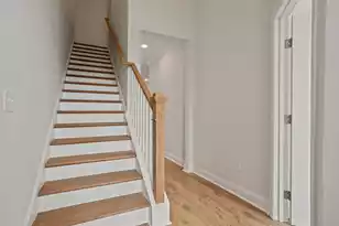 222 Lake Greenwood Blvd, Greenwood, SC 29649 - Photo 6