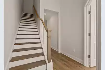 226 Lake Greenwood Boulevard, Greenwood, SC 29649 - Photo 6