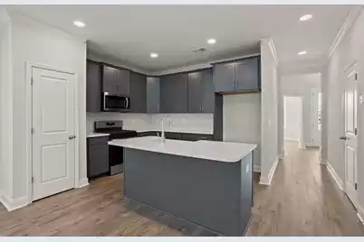 226 Lake Greenwood Boulevard, Greenwood, SC 29649 - Photo 14