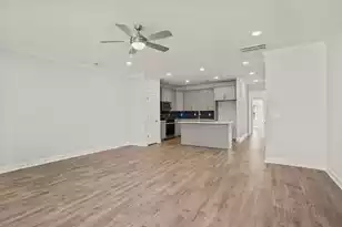 230 Lake Greenwood Blvd, Greenwood, SC 29649 - Photo 16