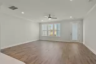 230 Lake Greenwood Blvd, Greenwood, SC 29649 - Photo 14