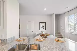 1031 Laurel Oaks Dr, Summerville, SC 29483 - Photo 6