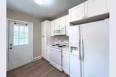 1221 Eastwood Avenue, Hanahan, SC 29410 - Photo 6