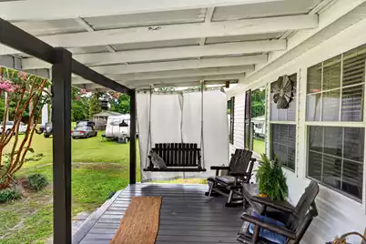 146 Glen Street, Summerville, SC 29483 - Photo 4