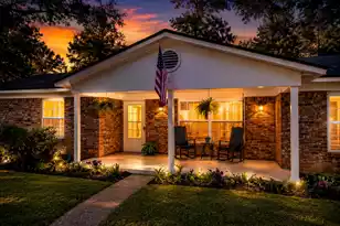 4027 Shell Point Rd, Beaufort, SC 29906 - Photo 1