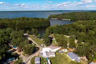 1646 Cleveland St, Elloree, SC 29047 - Photo 14