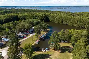 1646 Cleveland St, Elloree, SC 29047 - Photo 12