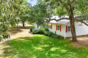 1104 Longpoint Rd, Cross, SC 29436 - Photo 2
