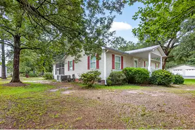 1104 Longpoint Road, Cross, SC 29436 - Photo 8