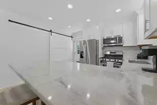 2435 Lantern St, Charleston, SC 29414 - Photo 10