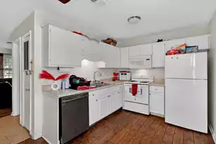 5031 Chateau Ave, North Charleston, SC 29405 - Photo 12
