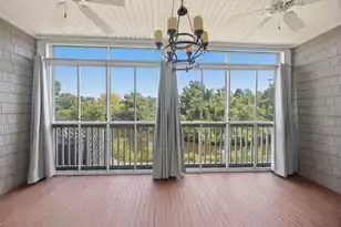 1601 Hopeman Ln, Mount Pleasant, SC 29466 - Photo 12