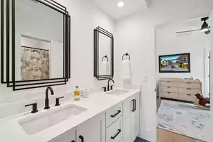121 Simmons St, Mount Pleasant, SC 29464 - Photo 54