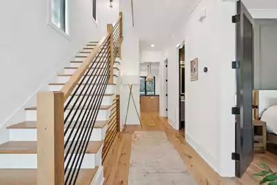121 Simmons Street, Mount Pleasant, SC 29464 - Photo 6