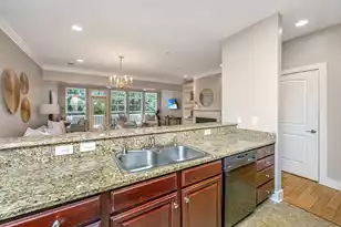 401 Kinloss Country Ln, Mount Pleasant, SC 29466 - Photo 12