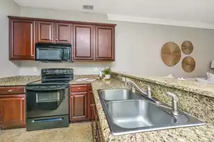 401 Kinloss Country Ln, Mount Pleasant, SC 29466 - Photo 14