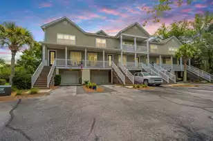 401 Kinloss Country Ln, Mount Pleasant, SC 29466 - Photo 2