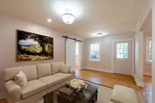 708 Laurel Street S, Summerville, SC 29483 - Photo 2
