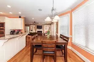 8581 Refuge Pointe Cir, North Charleston, SC 29420 - Photo 16