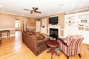 8581 Refuge Pointe Cir, North Charleston, SC 29420 - Photo 20