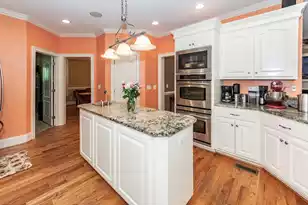 8581 Refuge Pointe Cir, North Charleston, SC 29420 - Photo 14