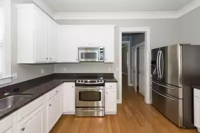 302 White Gables Drive, Summerville, SC 29483 - Photo 10