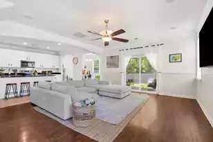 237 Oglethorpe Cir, Moncks Corner, SC 29461 - Photo 4