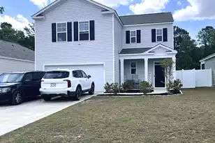 147 Cloverleaf St, Summerville, SC 29483 - Photo 1