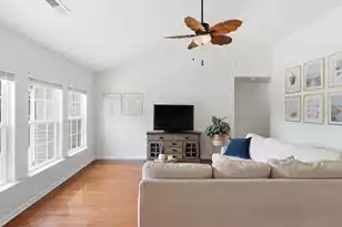 5039 Ballantine Dr, Summerville, SC 29485 - Photo 8