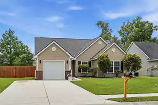 5039 Ballantine Dr, Summerville, SC 29485 - Photo 2