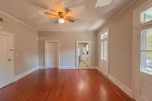 7 Bee St, Charleston, SC 29403 - Photo 4