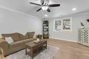 1040 Yorktown Dr, Charleston, SC 29412 - Photo 12
