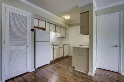 2494 Etiwan Avenue #F7, Charleston, SC 29414 - Photo 4