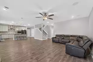 126 Cotesworth Ct, Summerville, SC 29486 - Photo 6