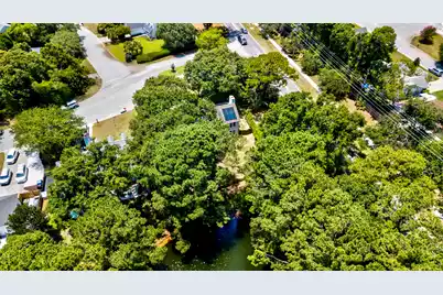 1406 Diamond Boulevard, Mount Pleasant, SC 29466 - Photo 22