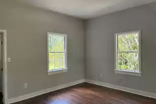 702 Simmons Ave, Summerville, SC 29483 - Photo 12