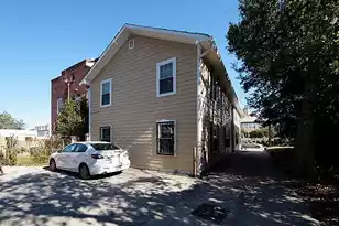 995 King St, Charleston, SC 29403 - Photo 2