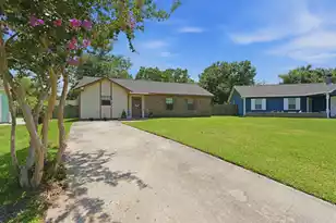 114 McDuffie Ct, Summerville, SC 29486 - Photo 1