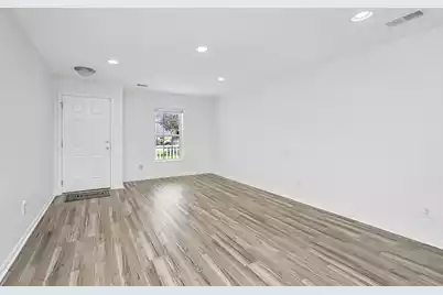 142 Avalon Road, Summerville, SC 29483 - Photo 2