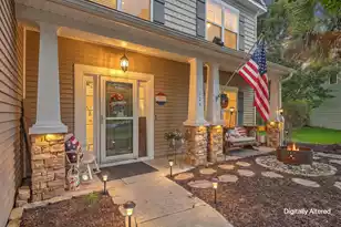 105 Elena Ct, Summerville, SC 29485 - Photo 2