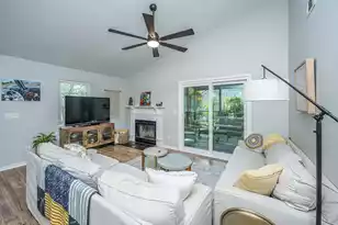 1141 Oakcrest Dr, Charleston, SC 29412 - Photo 16