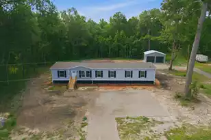 342 Hickory Nut Wy, Cross, SC 29436 - Photo 2